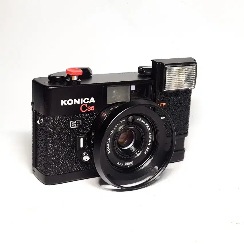 KONICA C35 EF. 필름카메라. 정상작동.깨끗함.