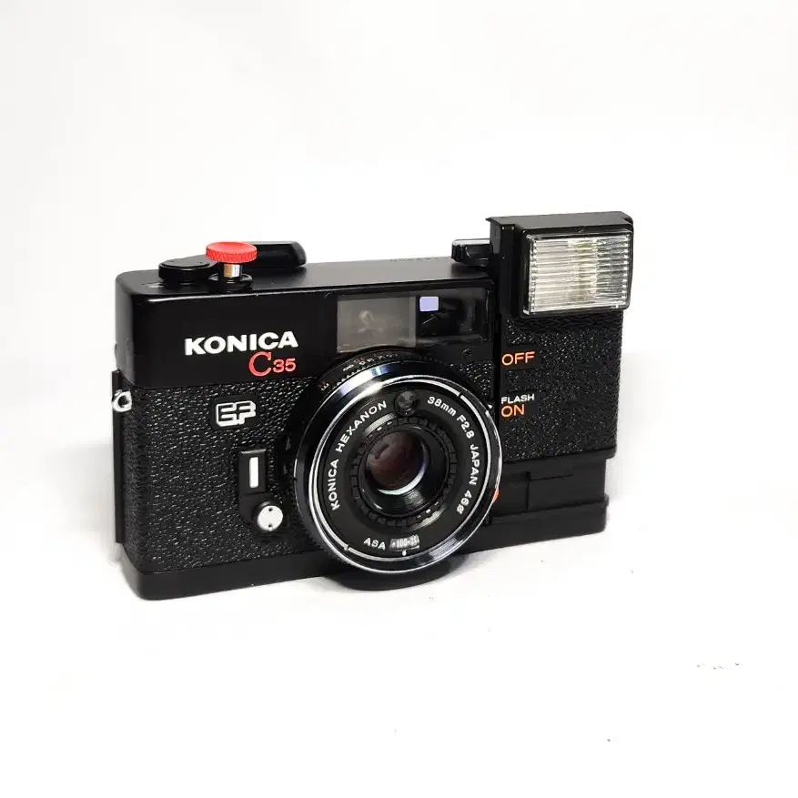 KONICA C35 EF. 필름카메라. 정상작동.깨끗함.