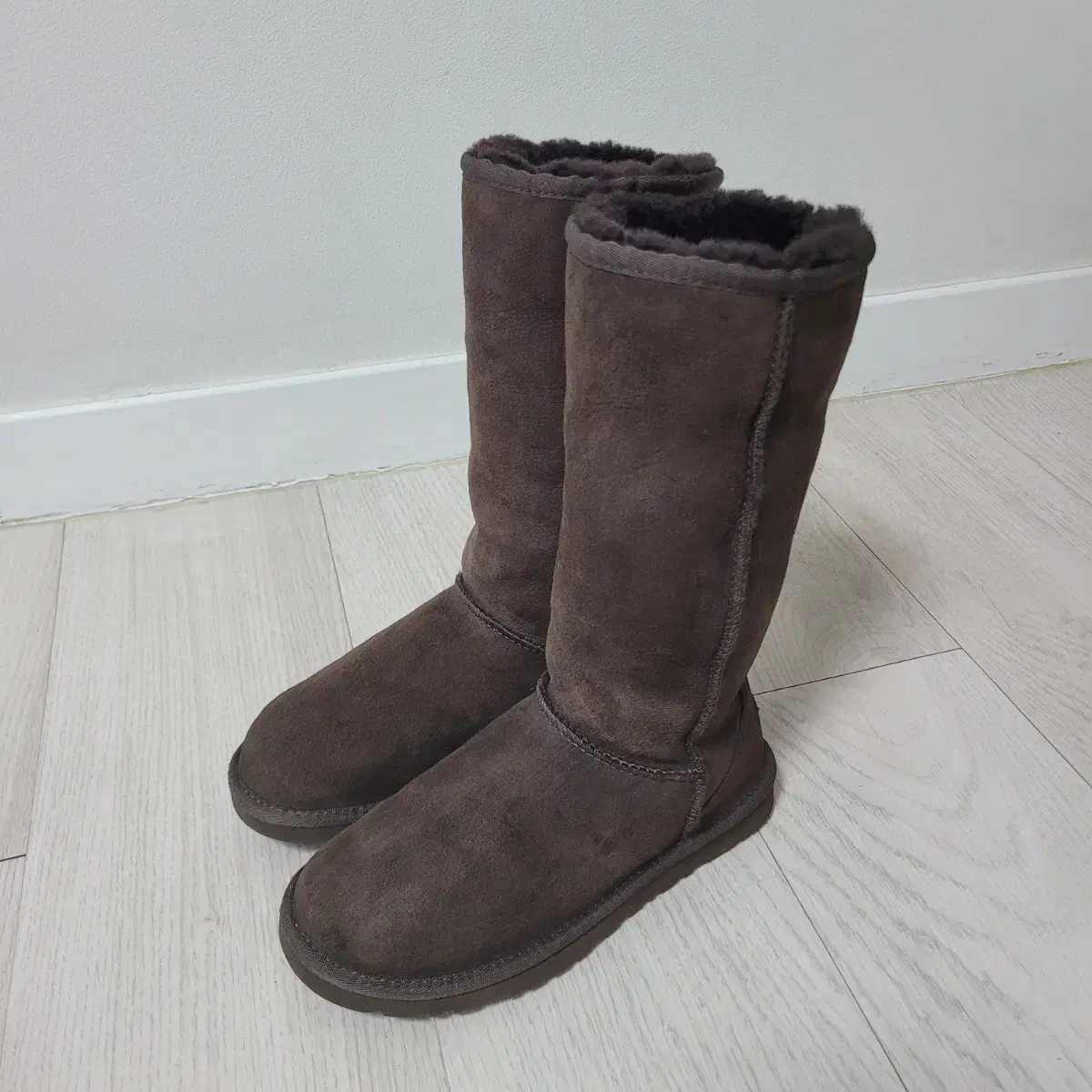 UGG 어그 부츠 클래식 톨 230mm