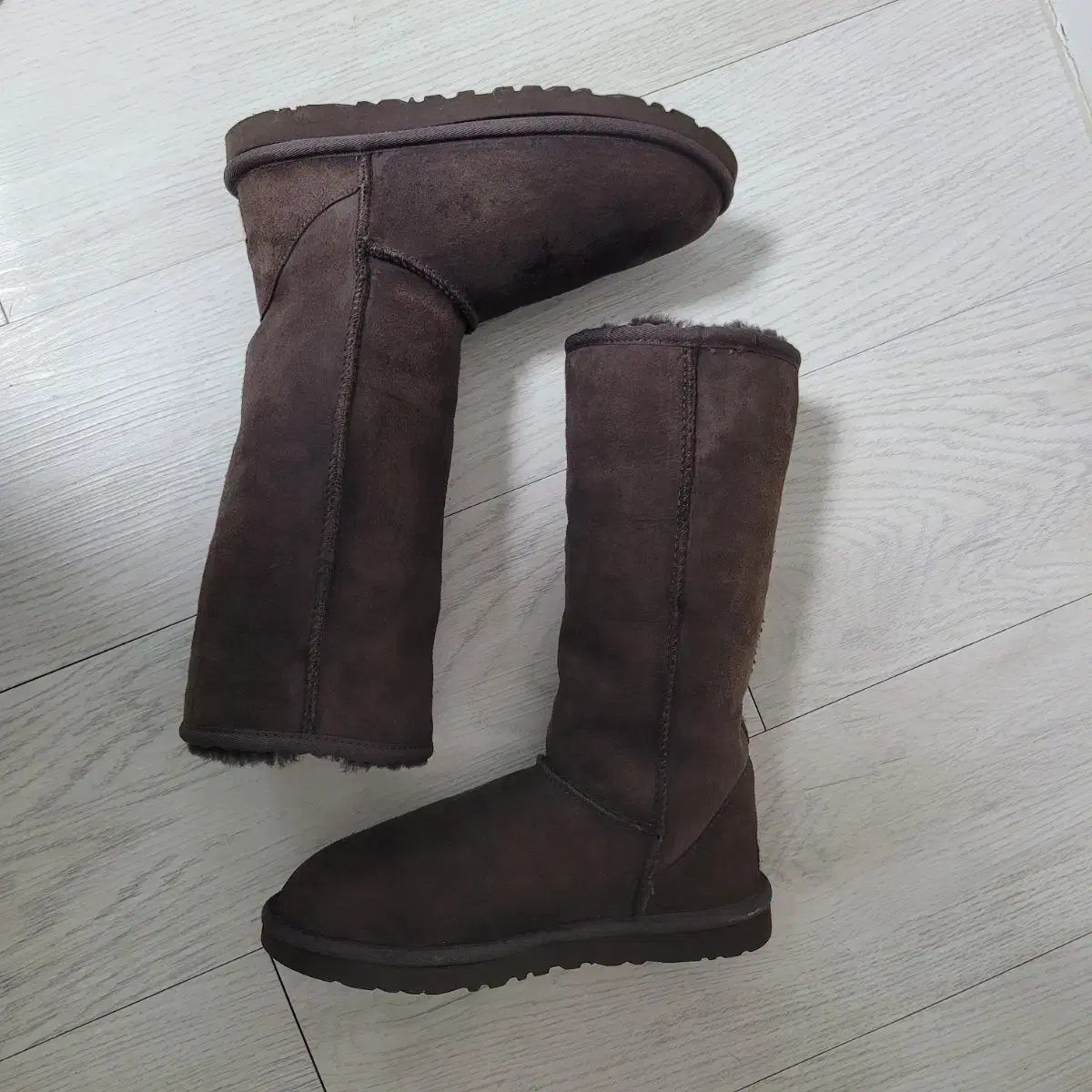 UGG 어그 부츠 클래식 톨 230mm