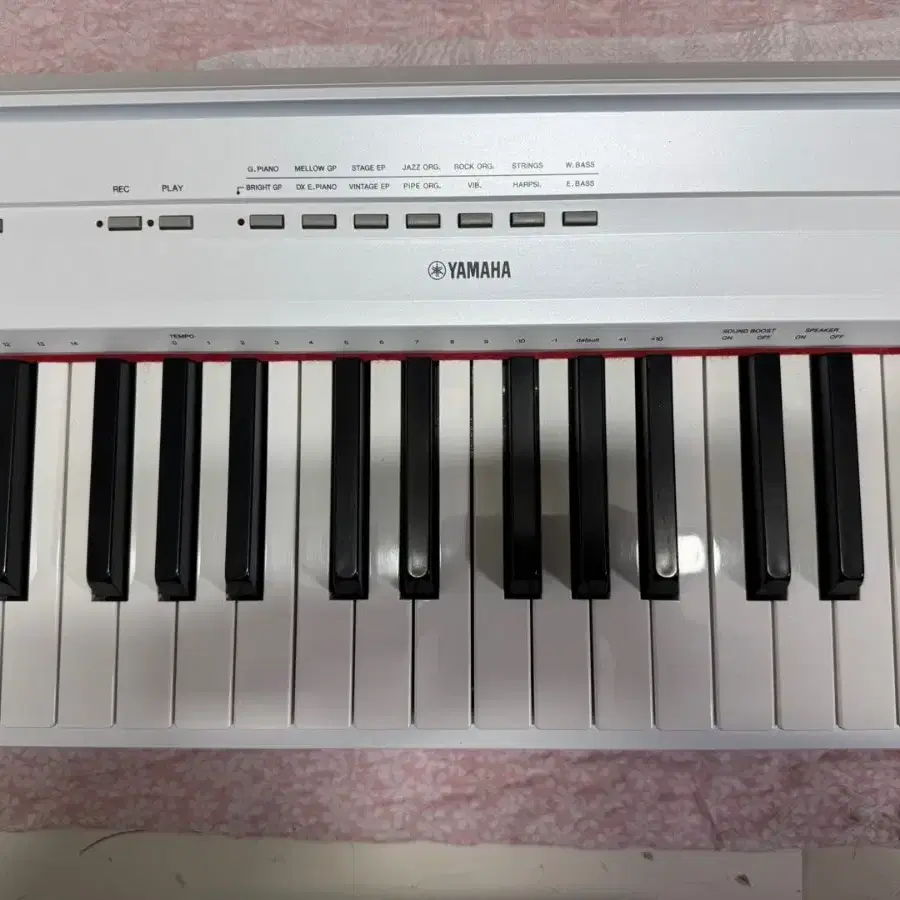 야마하 P-115 전자피아노 판매 화이트 YAMAHA P115