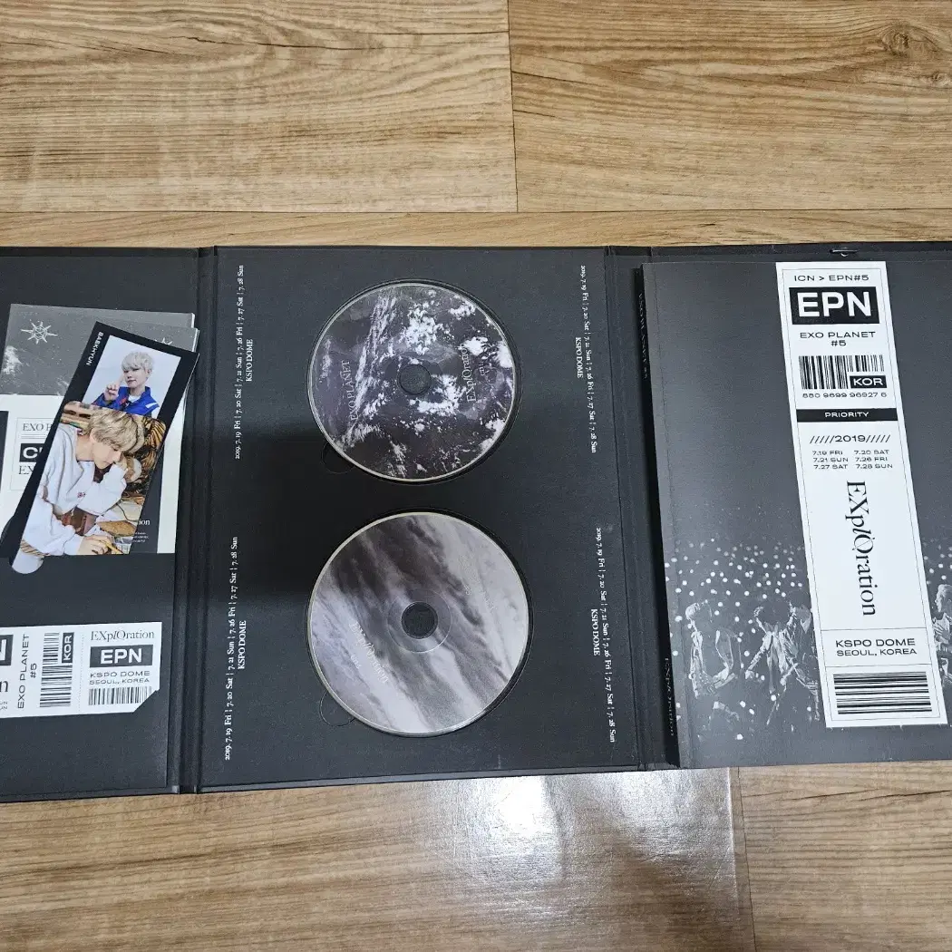 가격인하) 엑소 역대 콘서트 DVD 라이브앨범 + MD굿즈 일괄판매