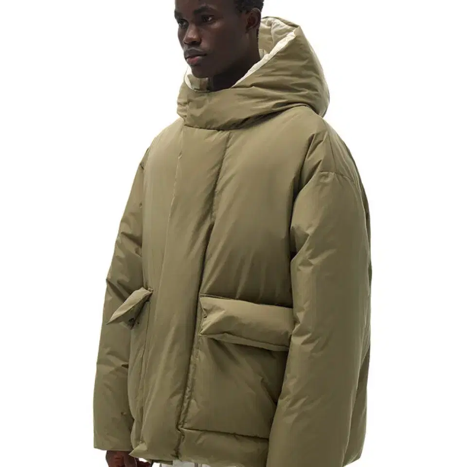 moif 모이프 HUGE DOWN PARKA 패딩 팝니다