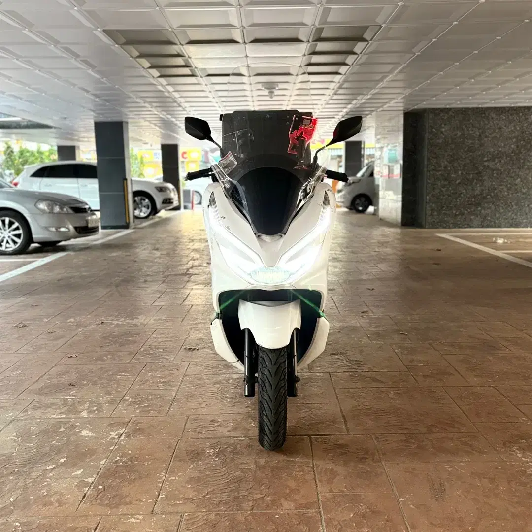 PCX125CC 20년식 대행셋팅완료된 차량 저렴하게 판매합니다.