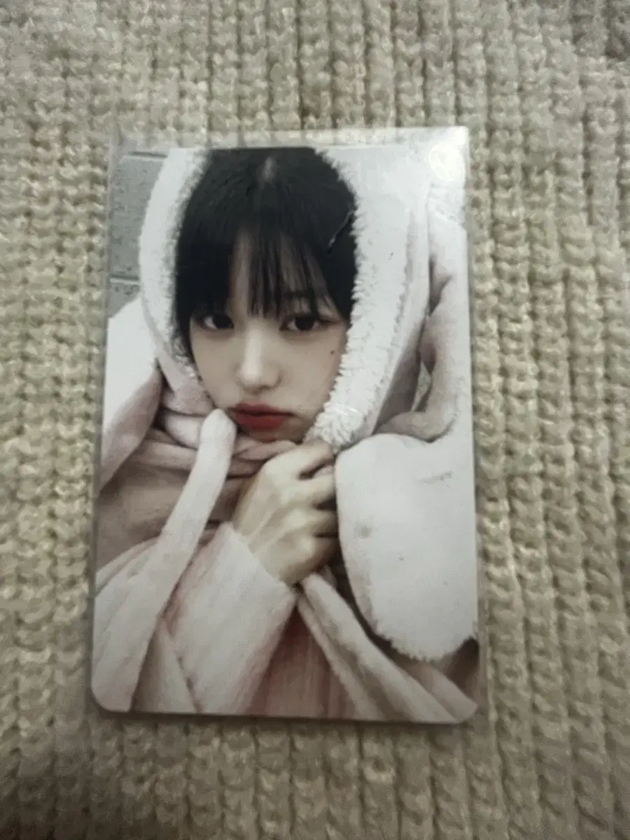 Ive been selling photo kards at jang wonyoung 