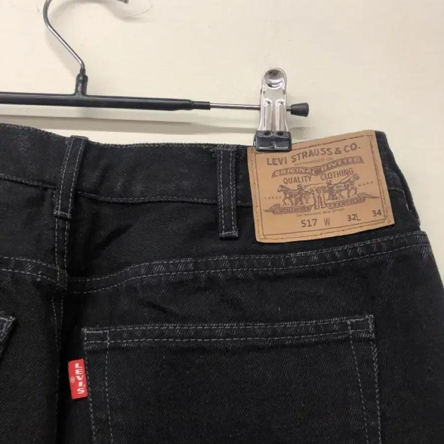 LEVIS 흑청바지