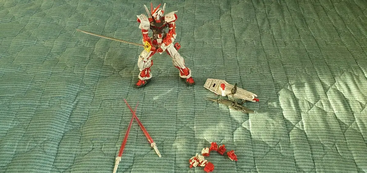 RG Astra Lay Red Frame Fully Assembled sells