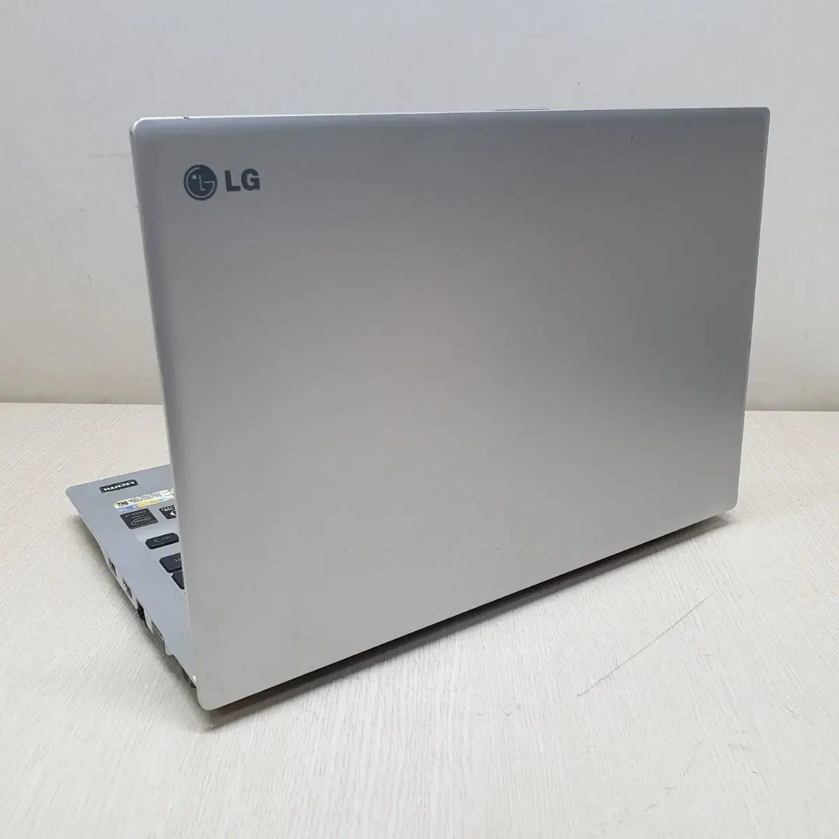 LG 14UD530-GX40K