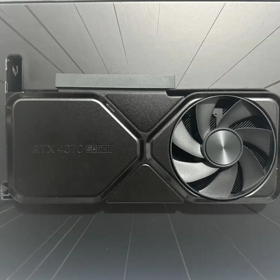 rtx 4070 super fe 파운더스에디션