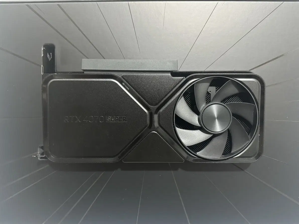 rtx 4070 super fe 파운더스에디션