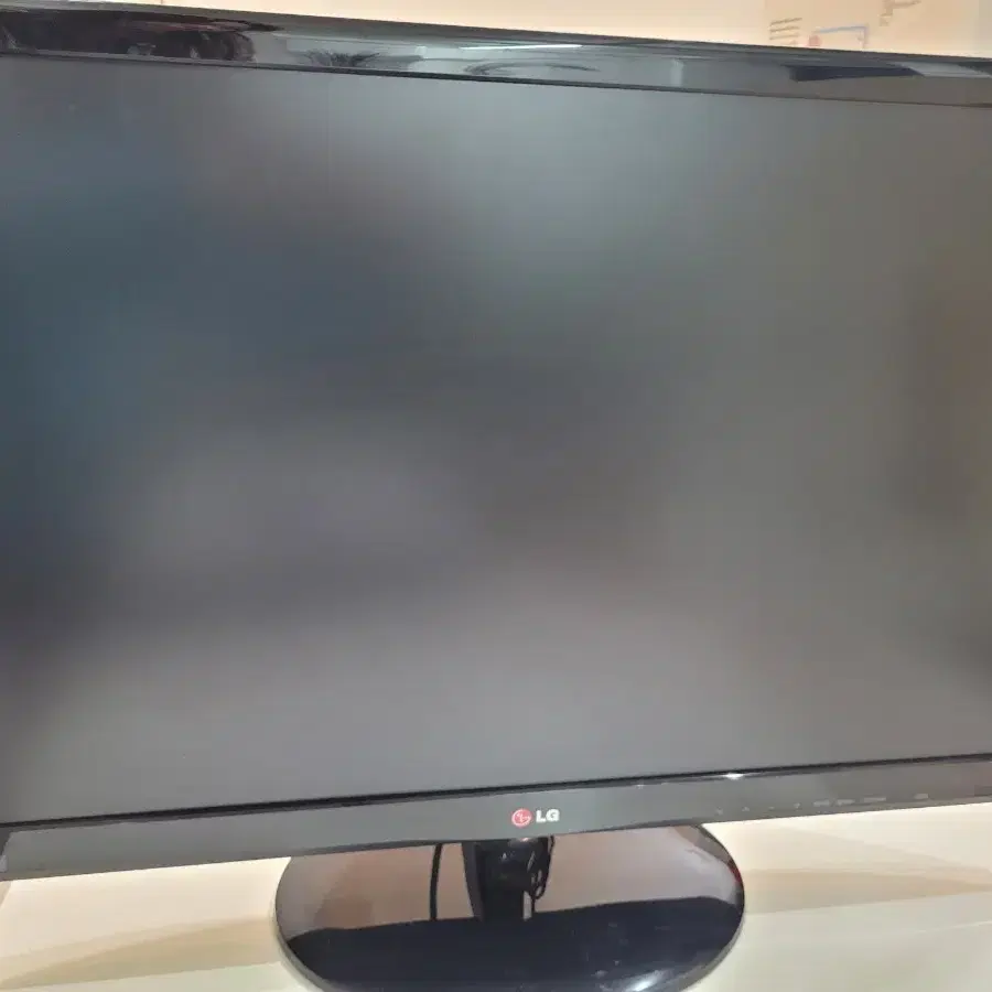 LG 티비 겸 모니터 27인치 tv