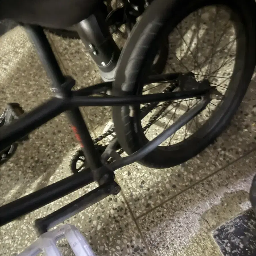 Bmx 픽시랑 대차 봐요