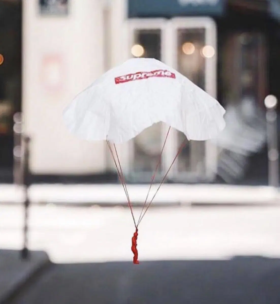 Supreme Parachute Toy (New)