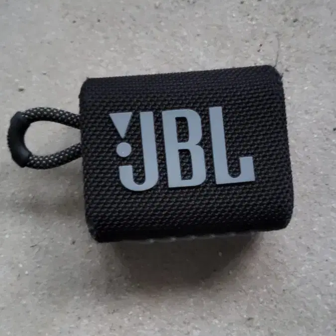 JBL GO3