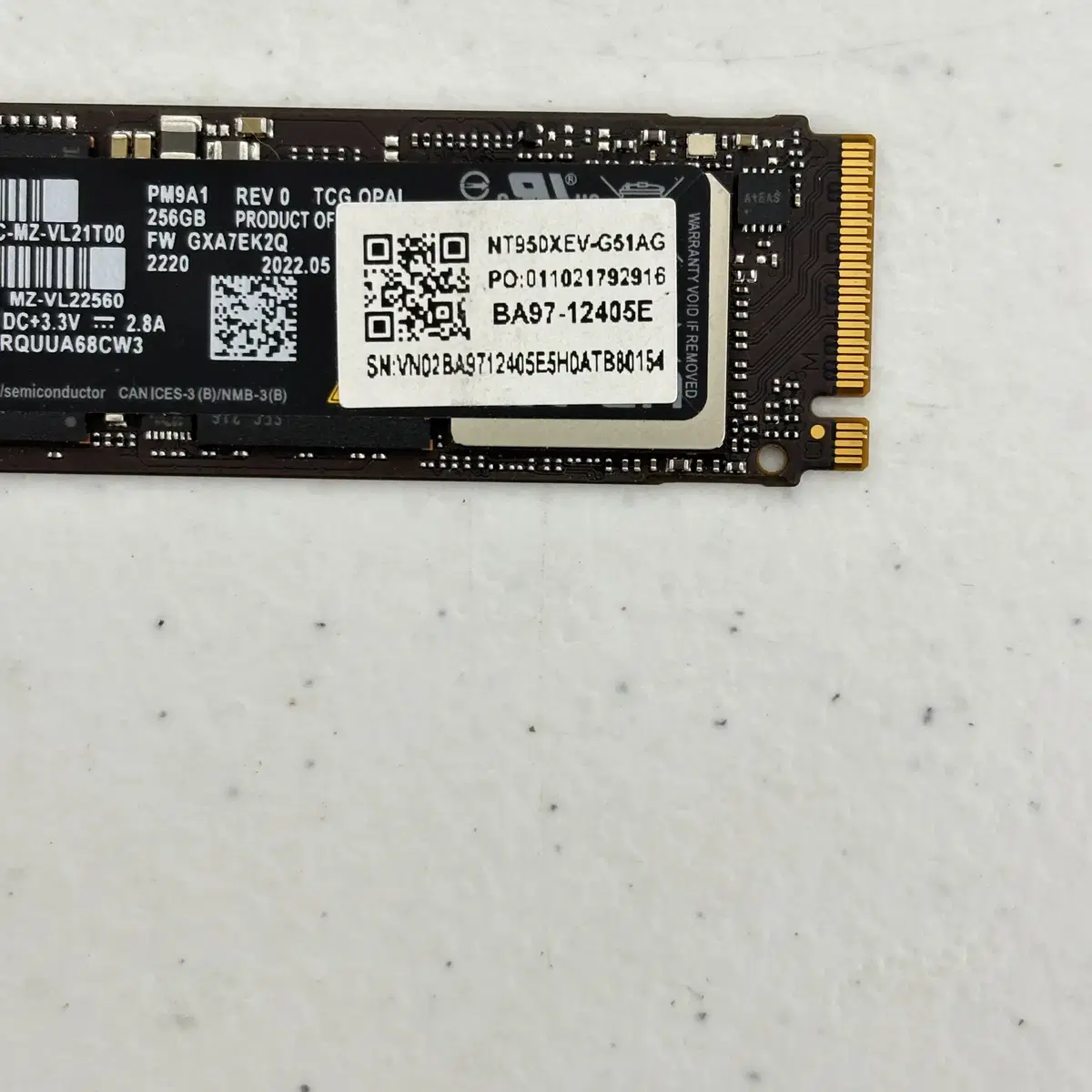 삼성 PM9A1 M.2 NVMe 256GB Gen4 신품에서 탈거