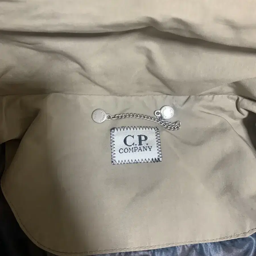 [100] CP company 후드 점퍼