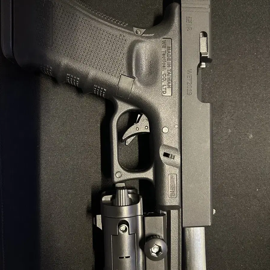 We g17 gen4싸게팔아요