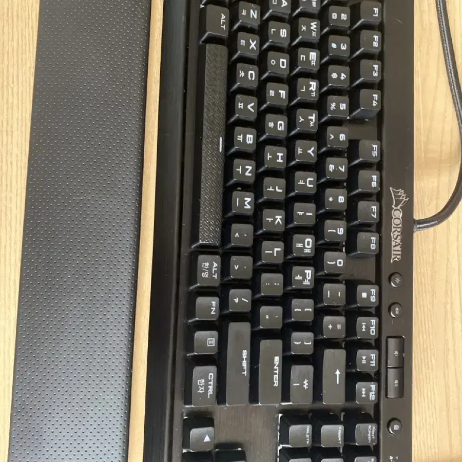 커세어 k65 lux