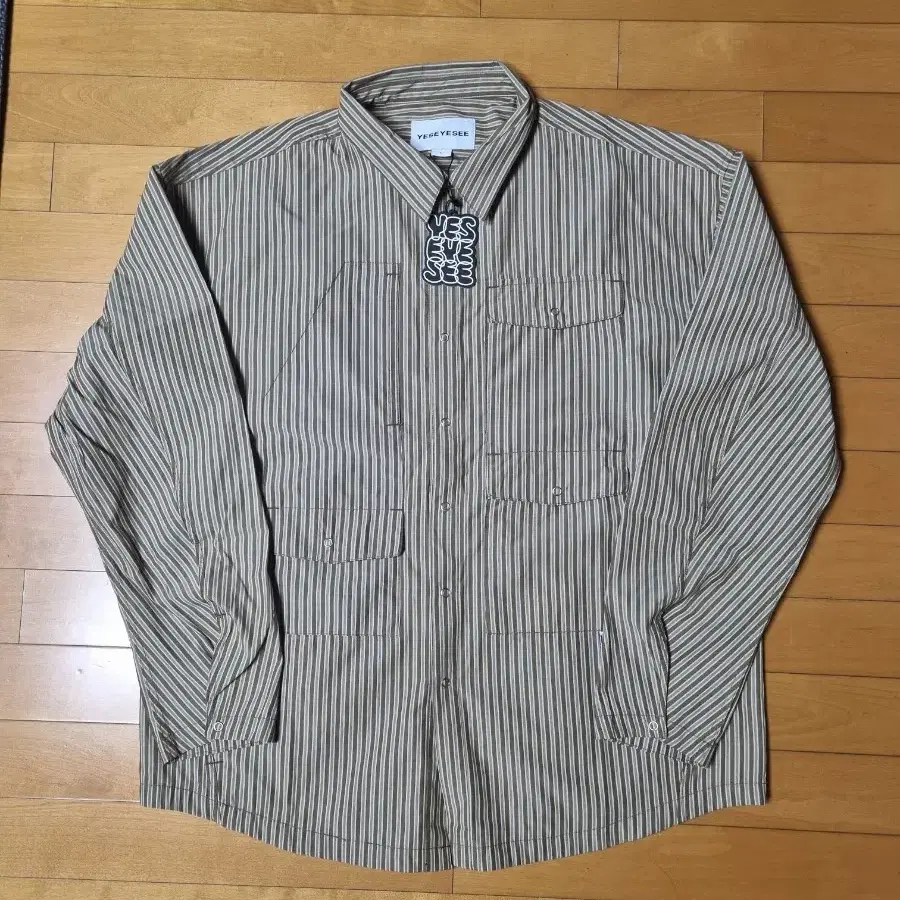 예스아이씨 Stripe Explorer Shirt Brown 판매합니다.