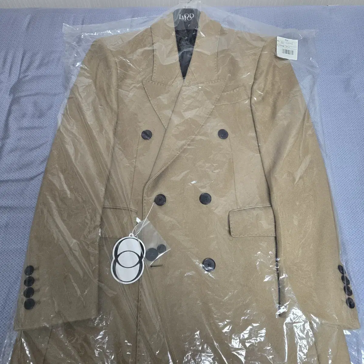 (New)Elmood Valentinus Double Coat Camel 44 size 44