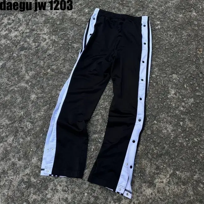 S ADIDAS PANTS 아디다스 바지 사이드버튼