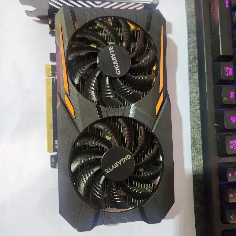 그래픽<708>rx560 4g 기가바이트