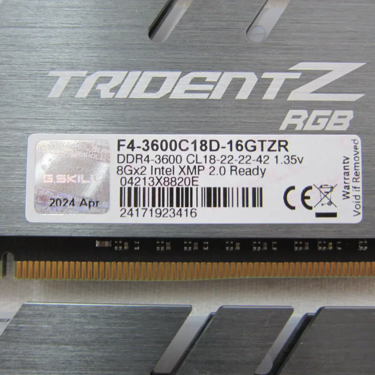 지스킬 DDR4-3600 TRIDENT Z RGB 32G(8Gx4)