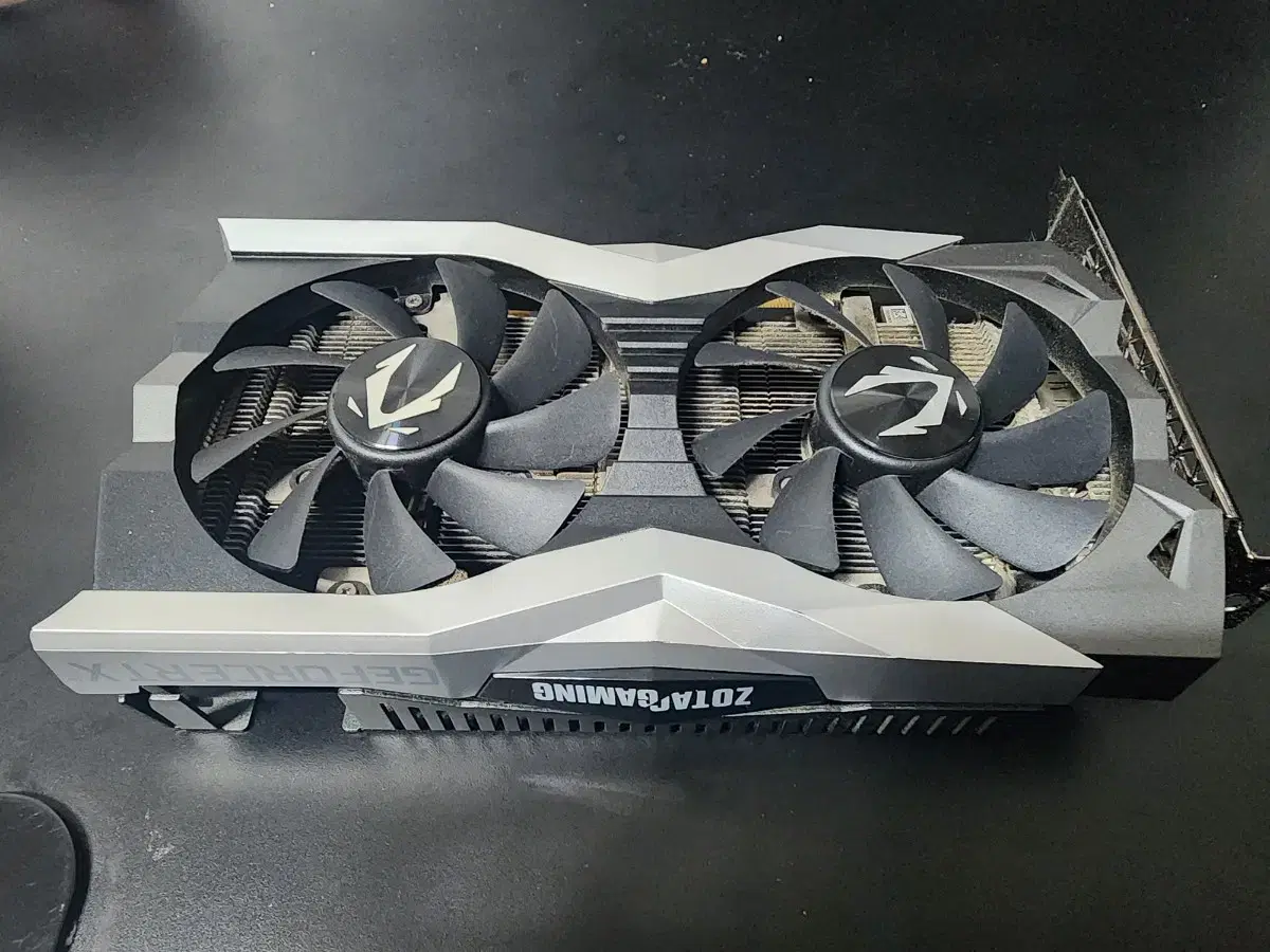 RTX 2060 SUPER AIR 팝니다