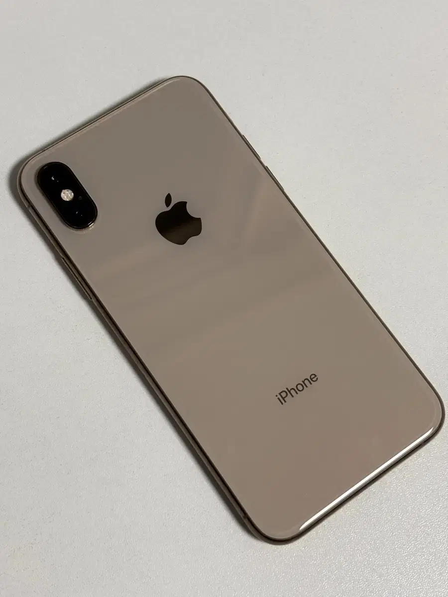 iPhone XS 256GB Gold Camera Silent North American Edition