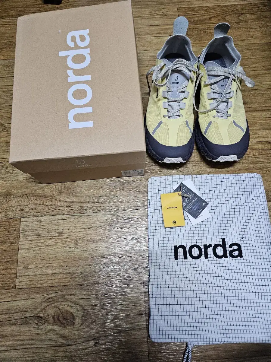 norda 001 노다 001 레몬 us12.5 300사이즈