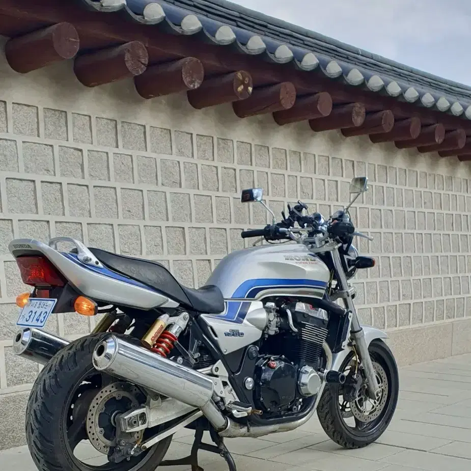 1999 HONDA CB1300SF SC40