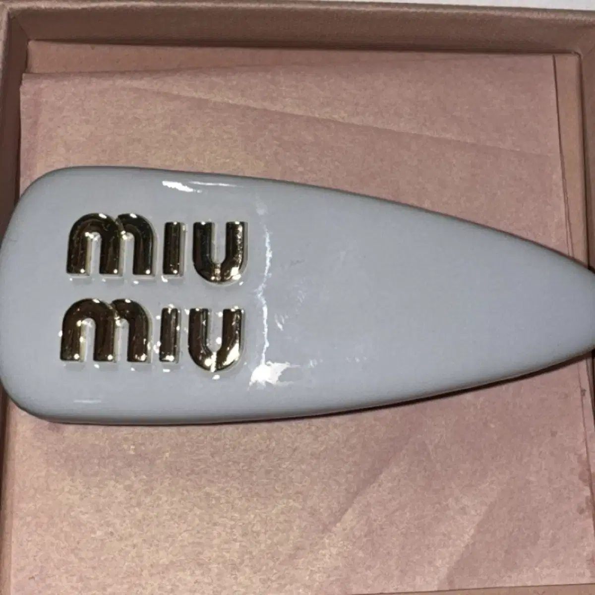 miumiu 미우미우 헤어핀 헤어클립