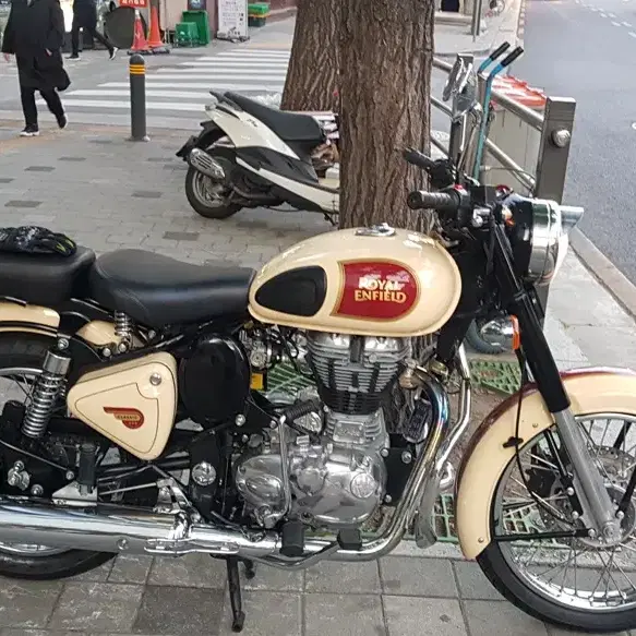 2015 로얄엔필드 Royal Enfield Classic 500 커스텀