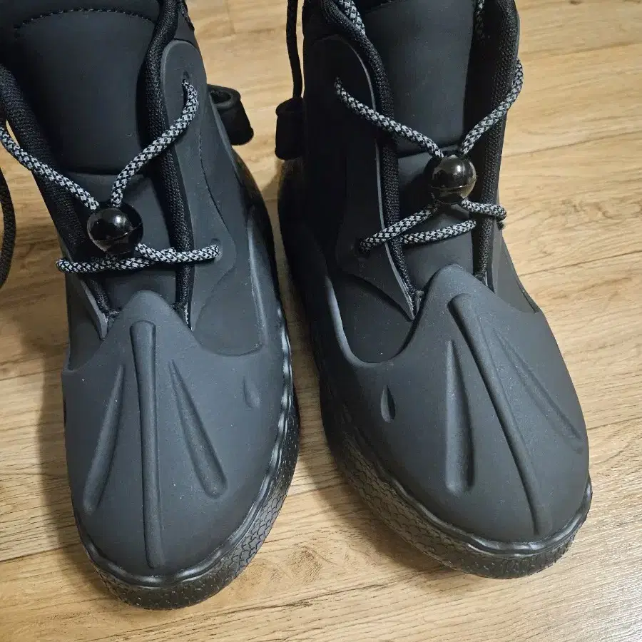 fctry lab boots