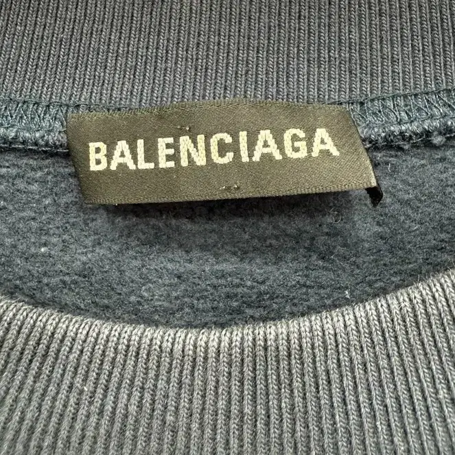 [ BALENCIAGA ] 발렌시아가 기모 맨투맨 [M]