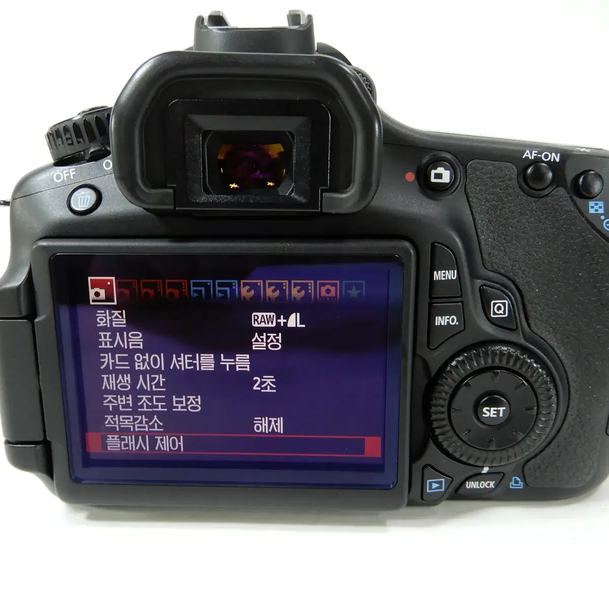 캐논 60D DSLR 중급기 바디 거의 새것