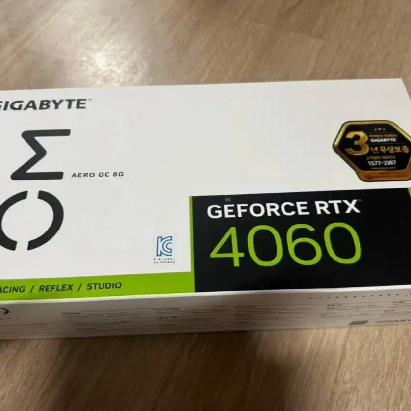 RTX 4060 기가바이트8G 3팬