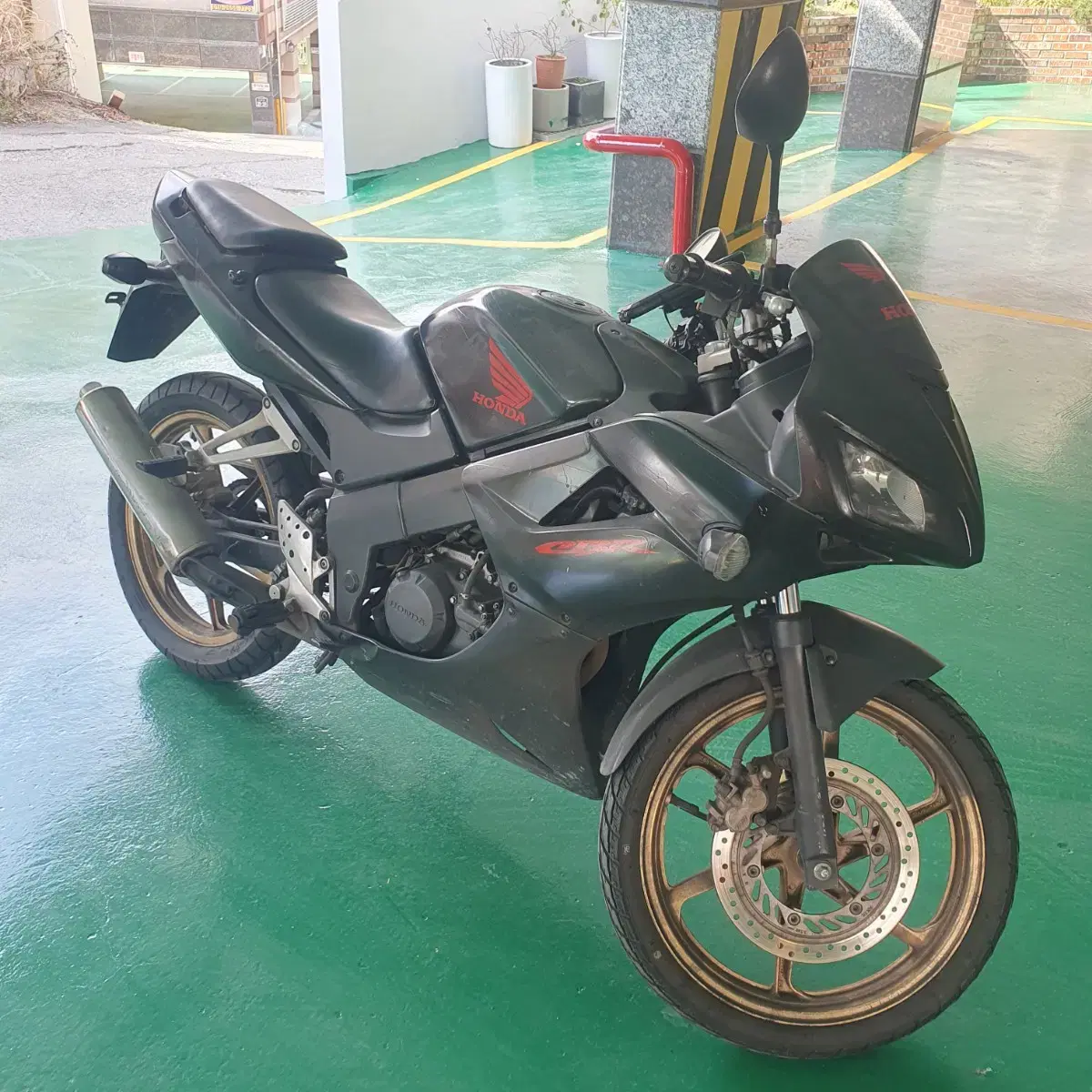 2010)cbr125cc (코멧125 gsxr125 닌자300 야마하r3