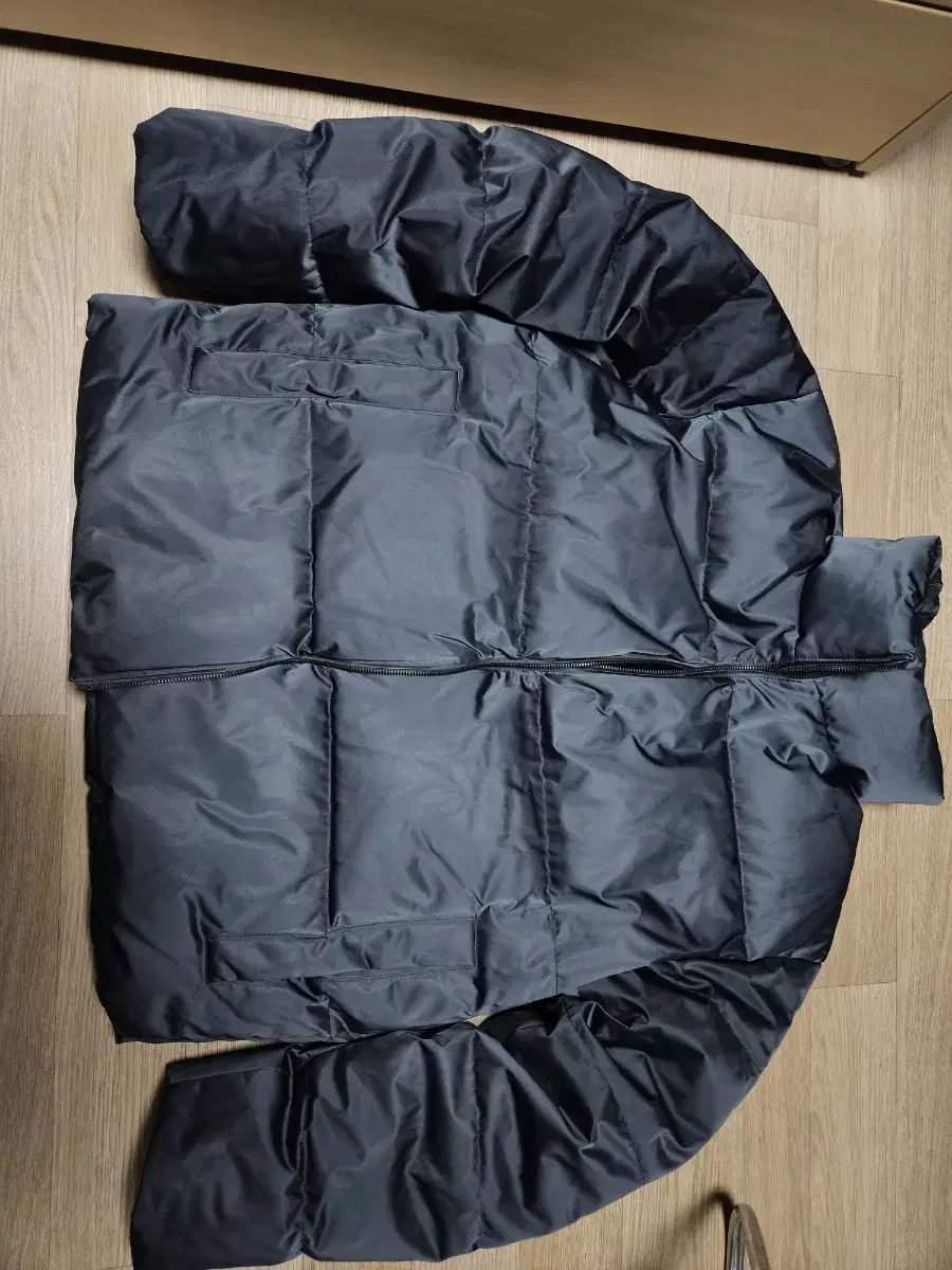 JilstuartNew York padded L size A for sale.