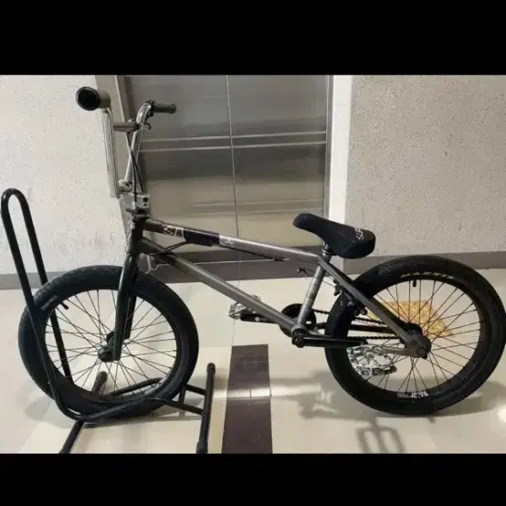 4130 서브로사 bmx