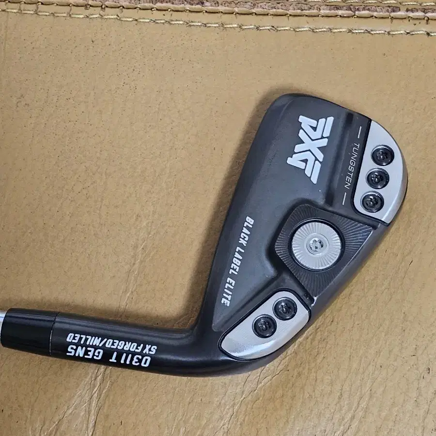 PXG GEN5 0311T GEN5 BLACK 4번 아이언 정품 팝니다