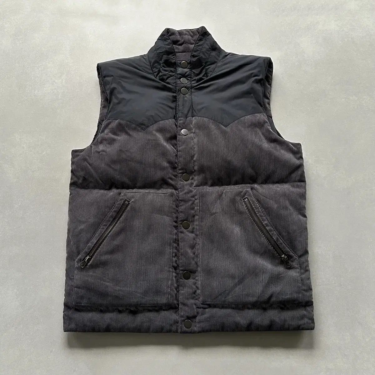 [L]Eddie Bauer Reversible Goose Down Vest