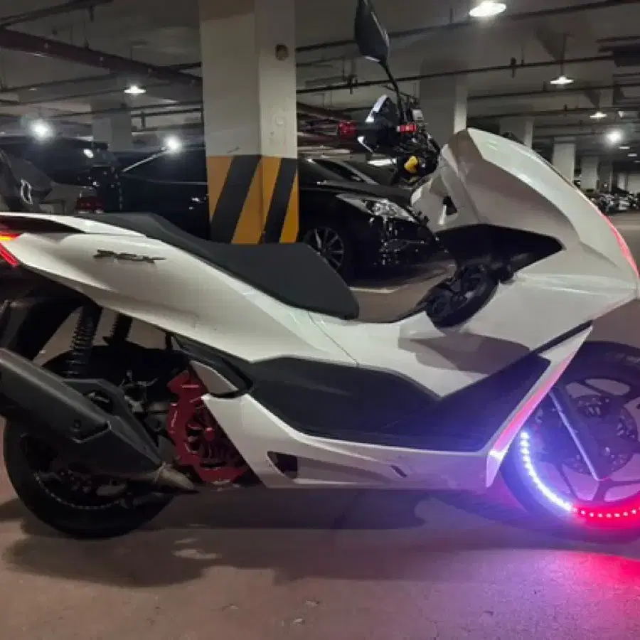 pcx125 22년식