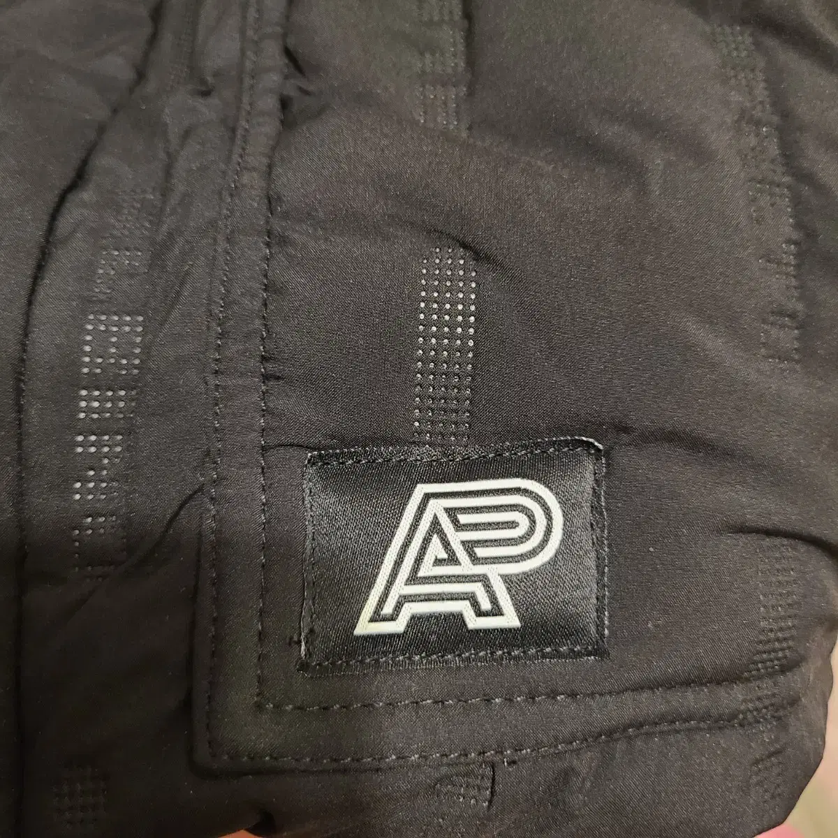 A&P 알비노 앤 프레토 PUFF VEST BLACK L사이즈 중고