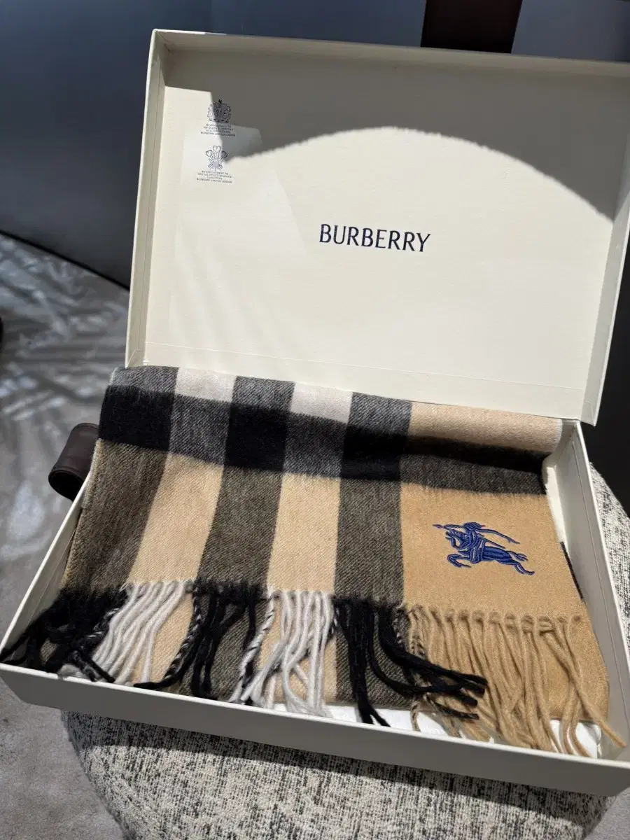 BURBERRY 버버리 모던 캐주얼 스카프