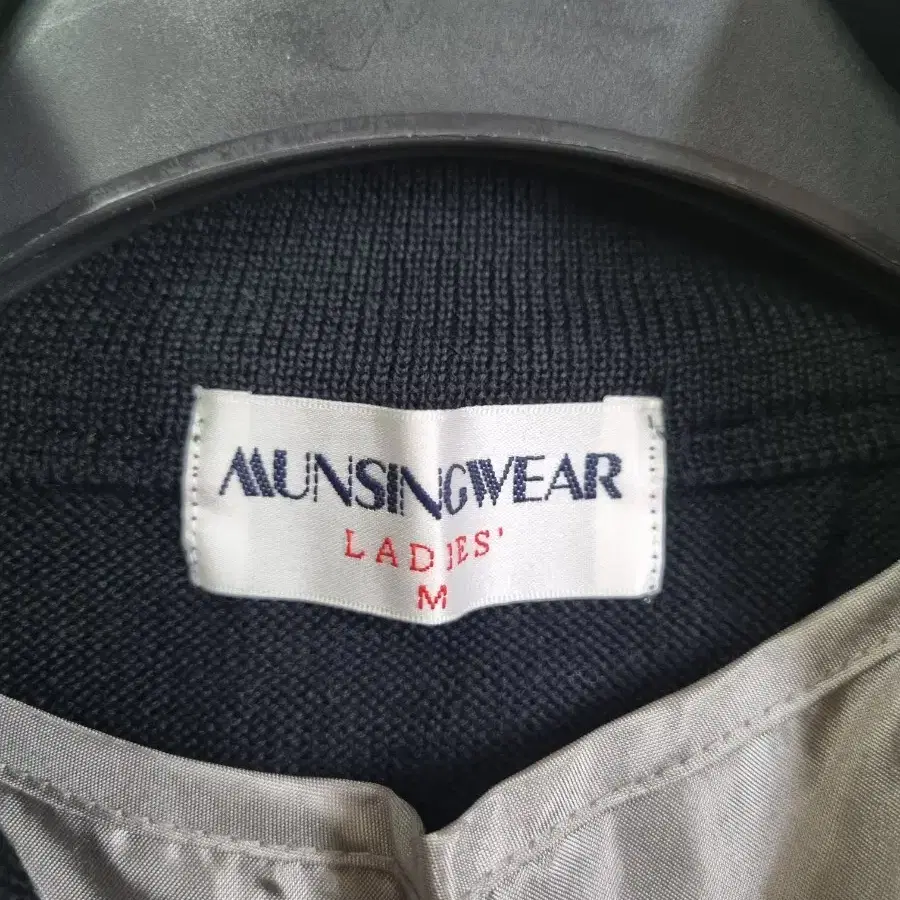 MUNSINGWEAR 골프 집업 스웨터(새상품)