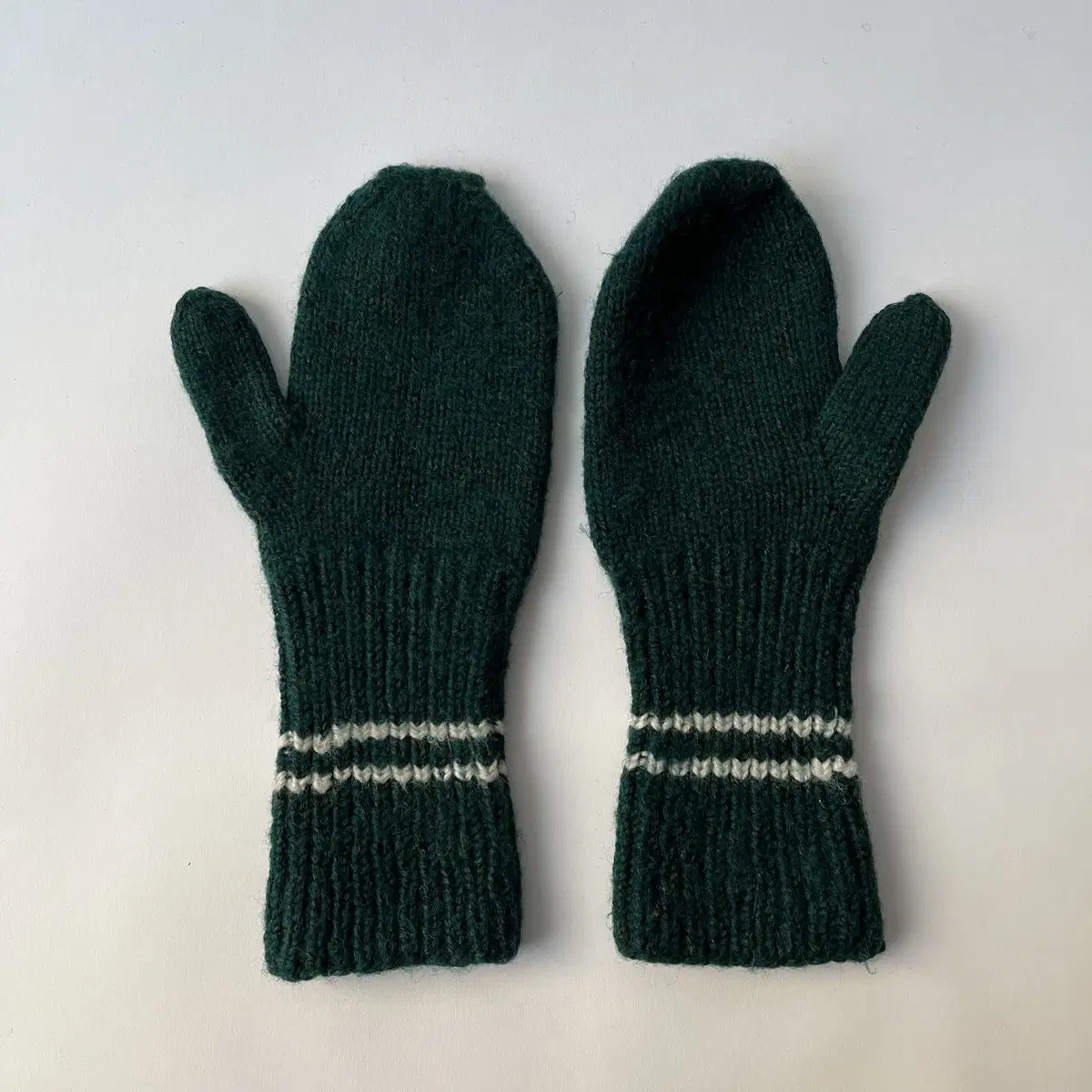 Green Knit wool Glove