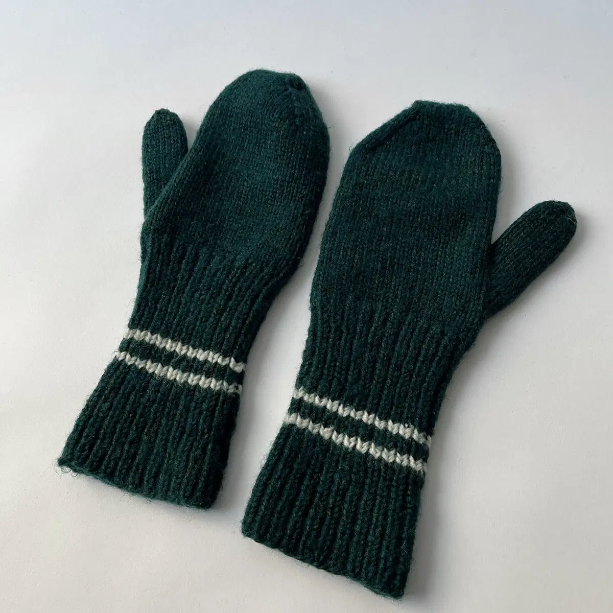 Green Knit wool Glove