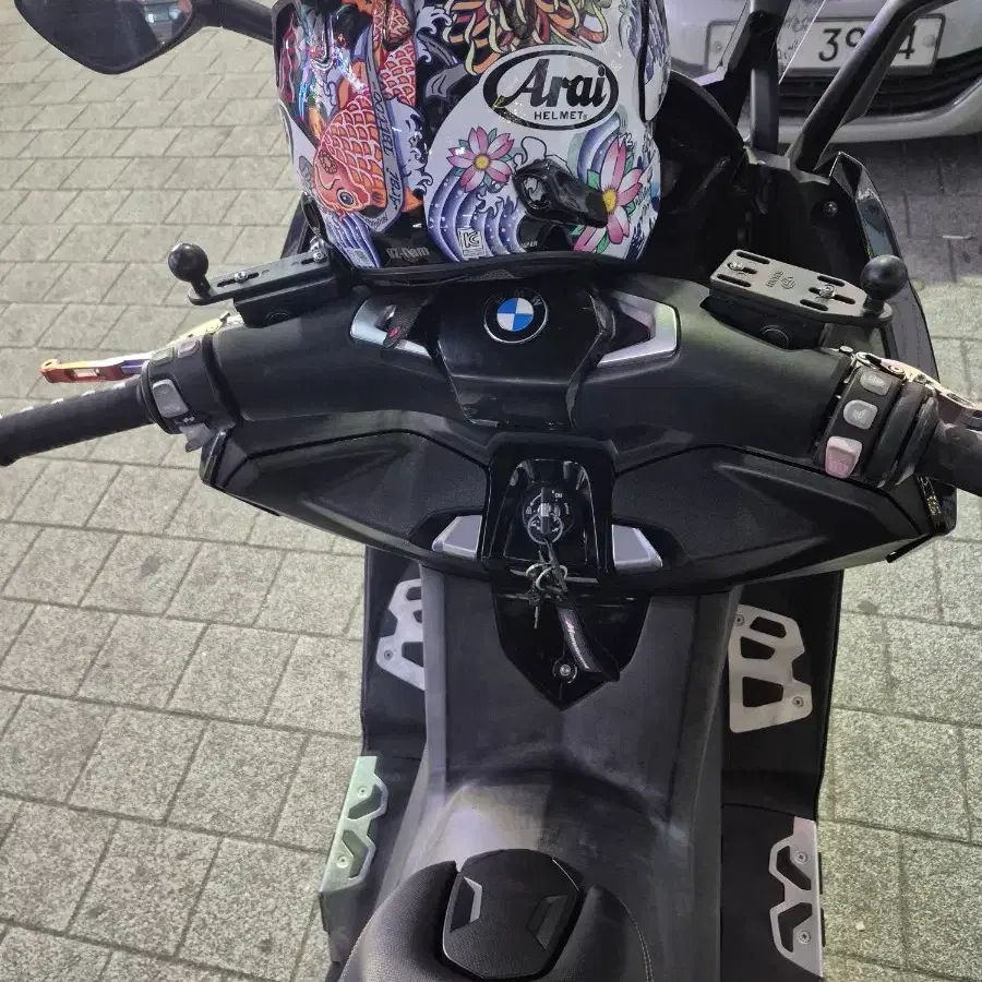 BMW C650s