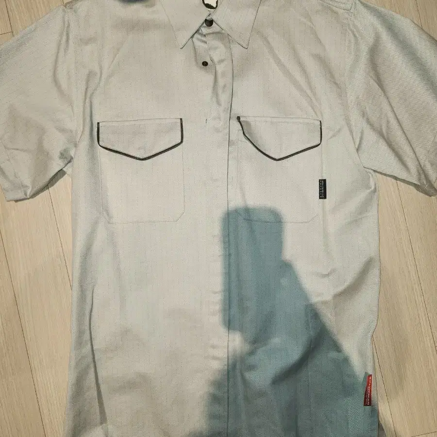 GR10K Shirt L